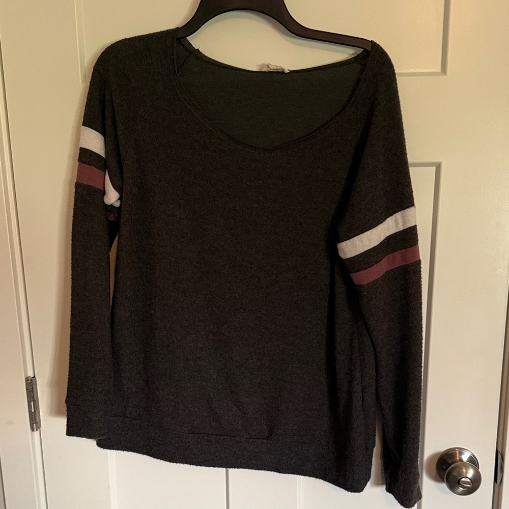 1.4.3. Story by Line Up Charcoal Sweater